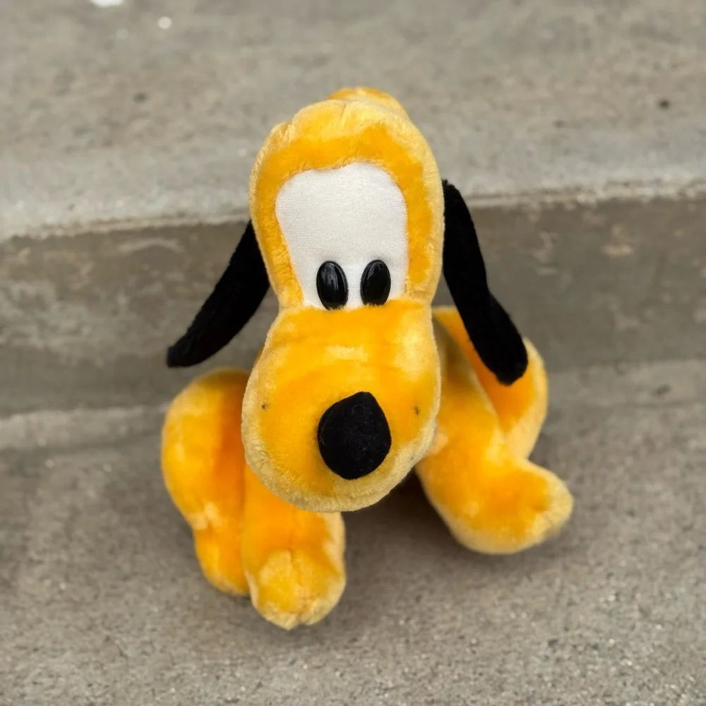 Disney Parks Vintage Pluto Plush‎